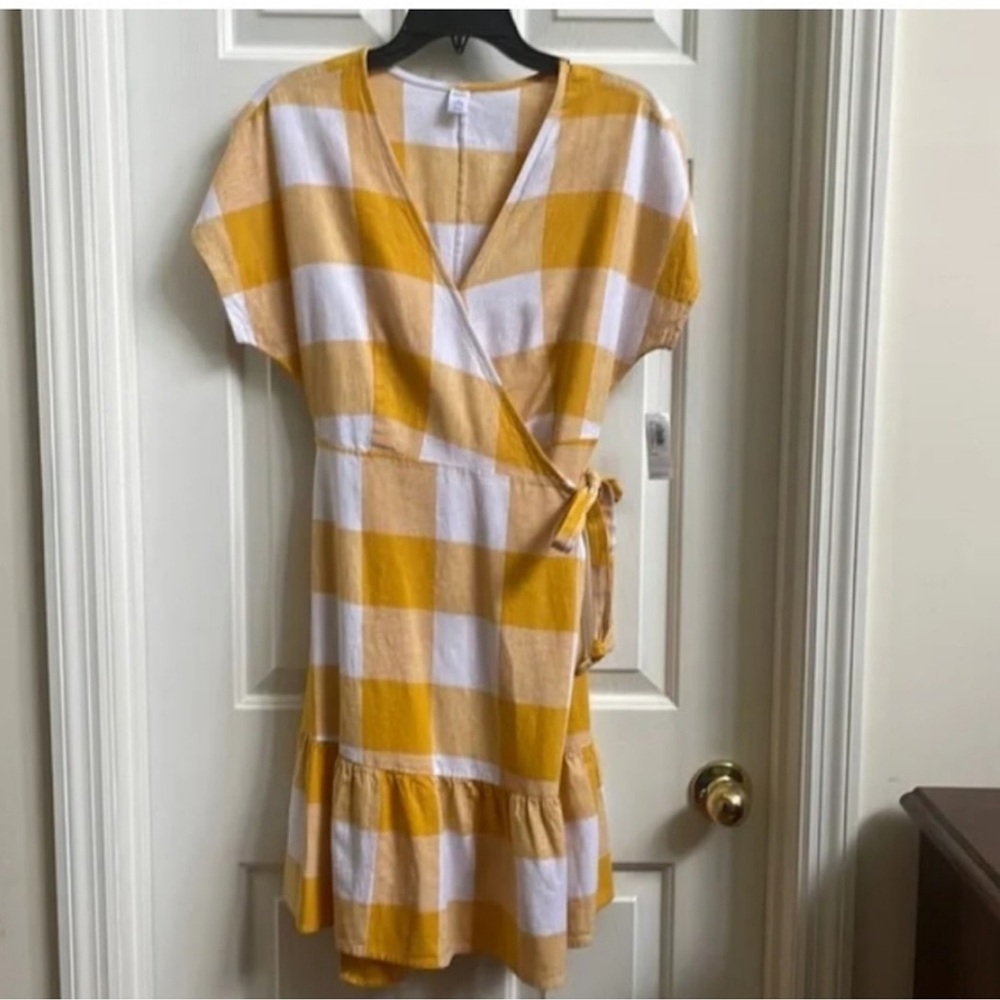 Old Navy Yellow Plaid Wrap Dress linen rayon mix size 8 - Picture 7 of 8
